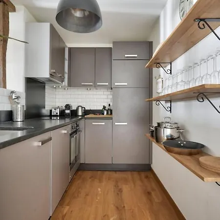 Apartament Superbe T2 Avec Balcon Proche Du Musee De La Vie Romantique *